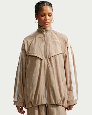 Nike Sportswear Women's Oversized Balloon Track Jacket. Nike.com